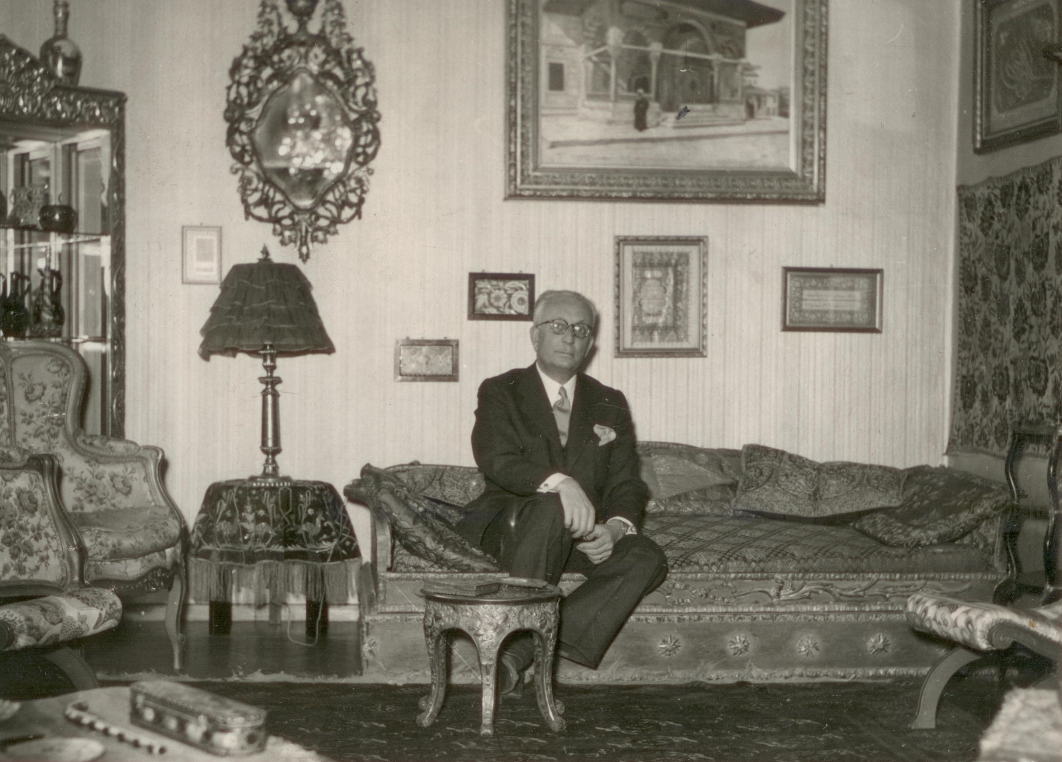 Ekrem Hakkı Ayverdi in the living room of his home in Fatih